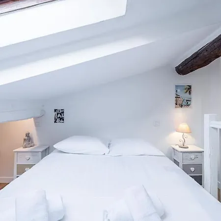Lejlighed Magnifique Au Coeur Du Vieux *